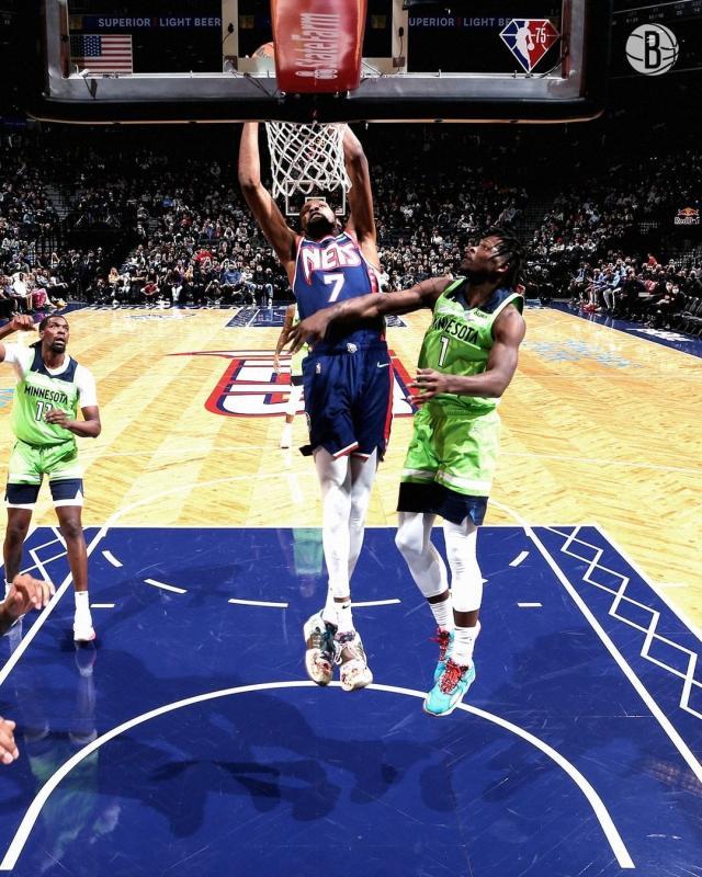 1638598188994053460.jpg 61ff3255gy1gx1m21qjf4j20u011iqal.jpg